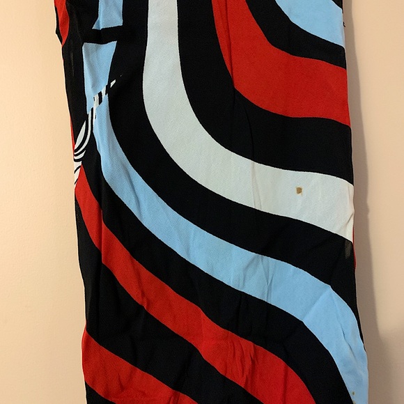 Morgan de Toi One shoulder Chiffon Dress - Picture 4 of 5